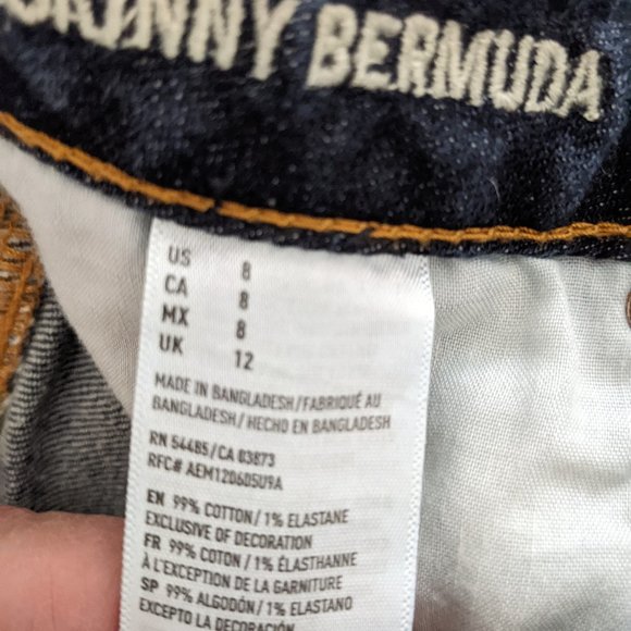 Skinny Bermuda Jean Shorts - American Eagle size 8 - Picture 3 of 3